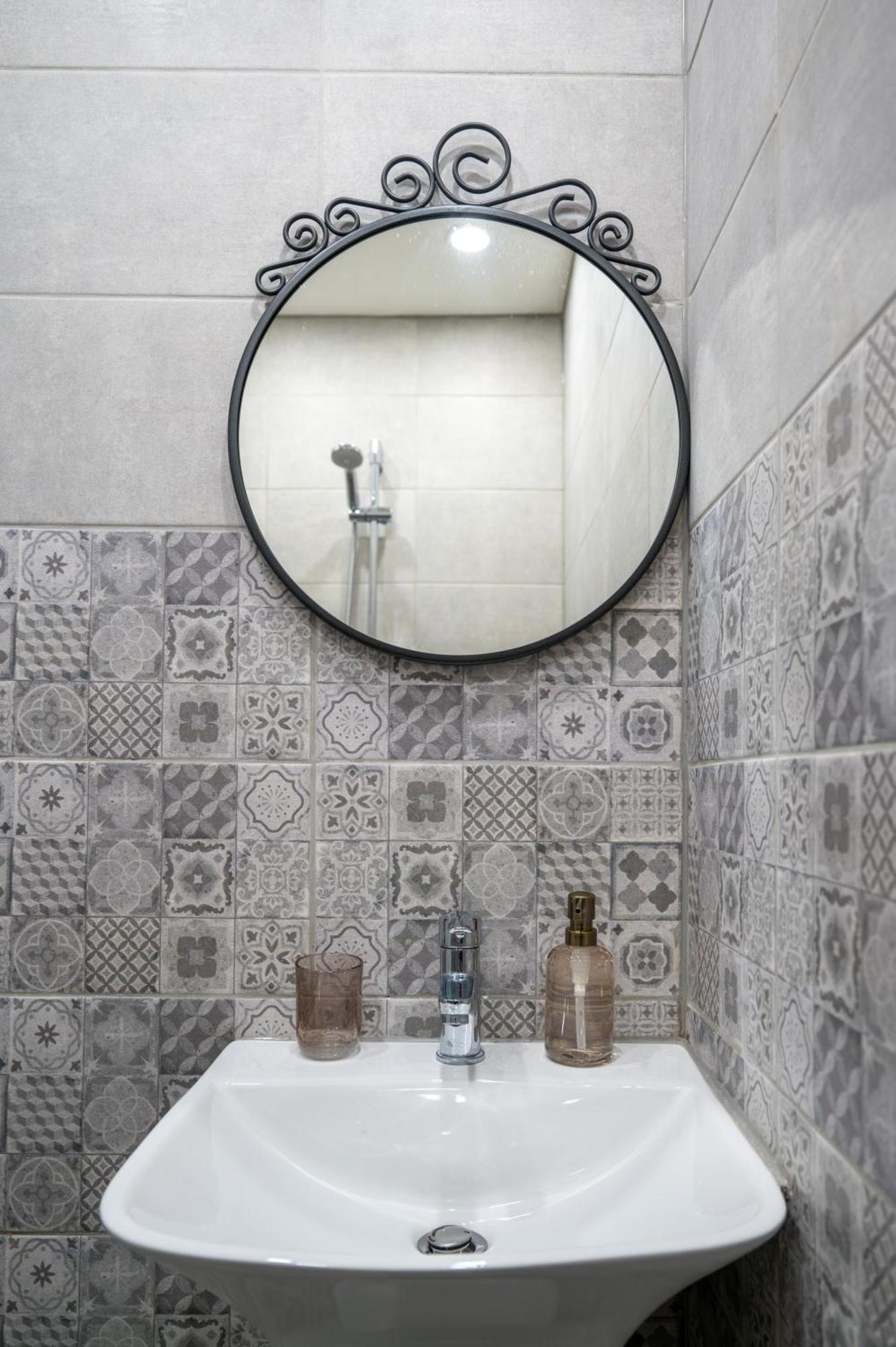 Beautiful Two-Bedroom Apartment In City Center Sofia Exteriör bild